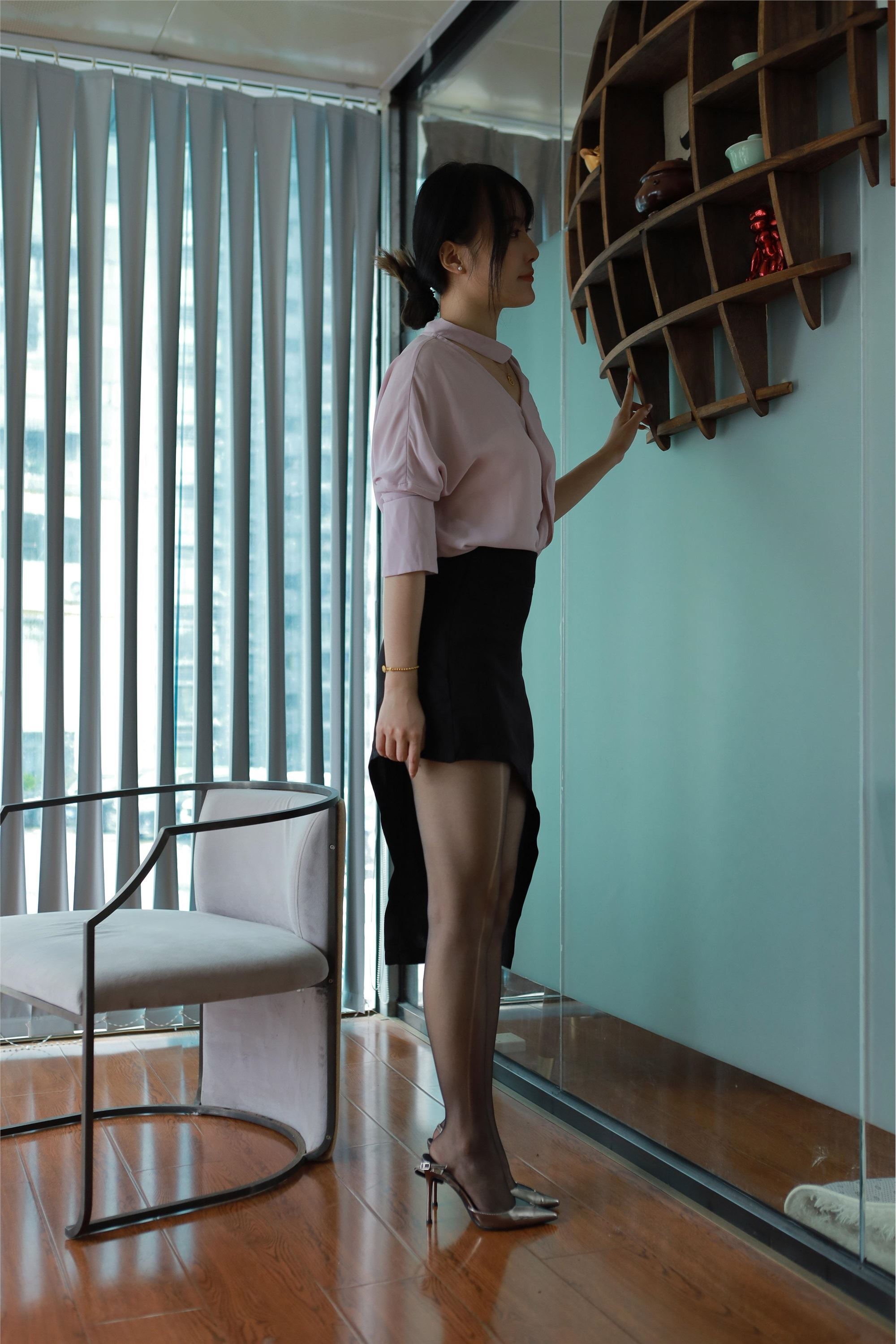 IESS异思趣向  2024.06.28 丝享家 1780 婉萍《职业黑丝》